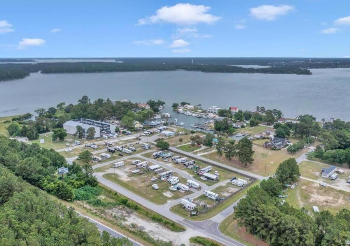 Sneads Ferry Water View Cabin Near North Topsail Beach מראה חיצוני תמונה